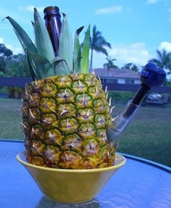 Pineapple Bong